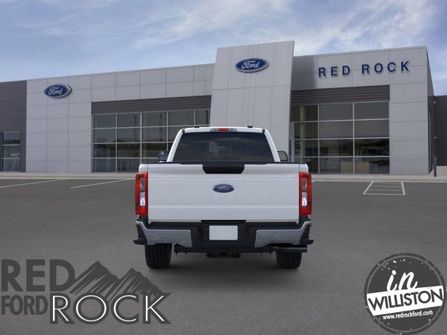 2026 Ford F-250 Super Duty XLT - Photo 6