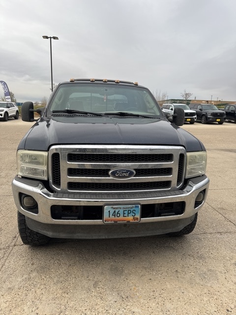 Used 2005 Ford F-350 Super Duty XLT with VIN 1FTWW31Y65EB39221 for sale in Williston, ND