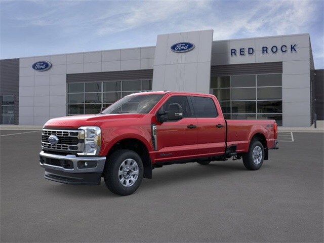 2025 Ford F-350 photo 2