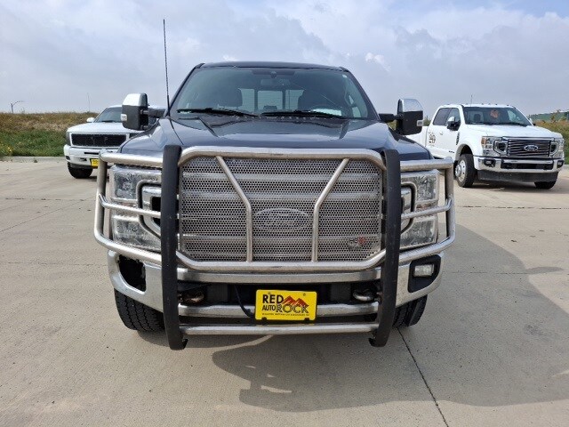 2022 Ford F-350 photo 2