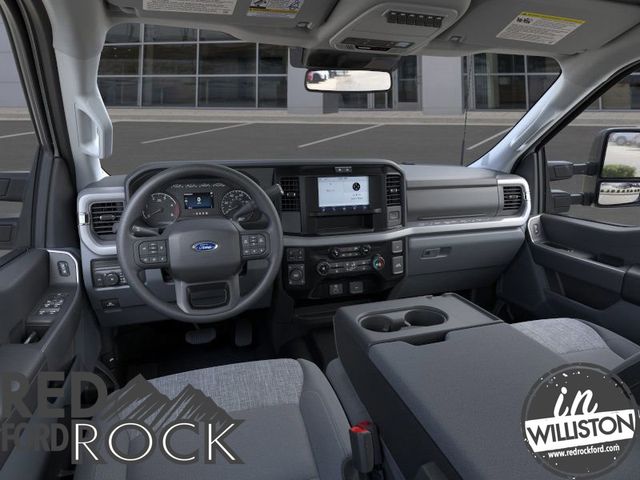 2026 Ford F-250 Super Duty XLT - Photo 9