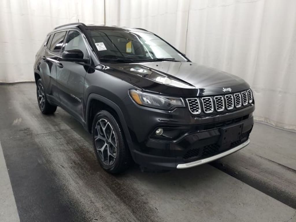 Used 2025 Jeep Compass Limited SUV
