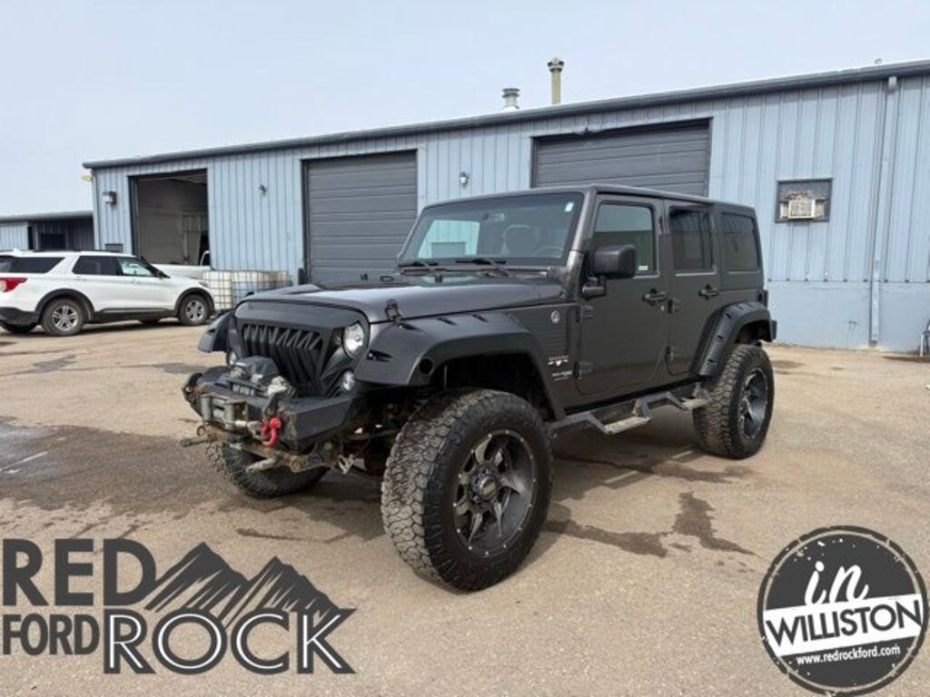 Used 2018 Jeep Wrangler JK Unlimited Sahara SUV