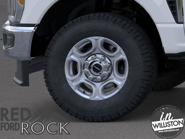 2026 Ford F-250 Super Duty XLT - Photo 13