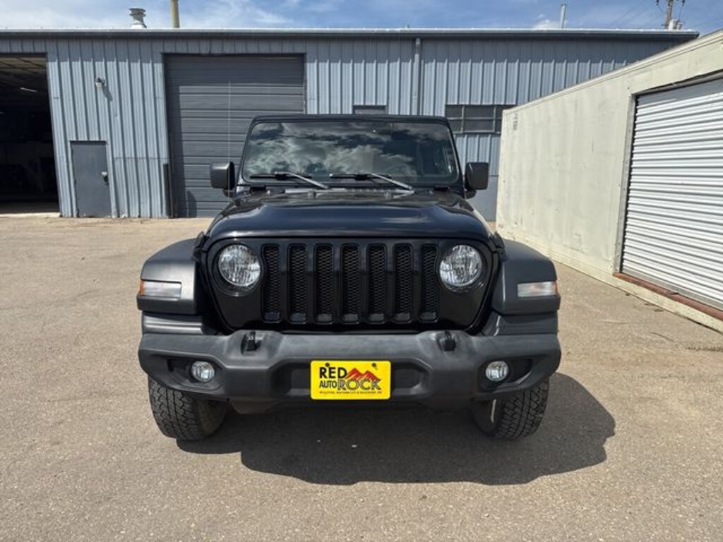 Used 2019 Jeep Wrangler Unlimited Sport Altitude SUV