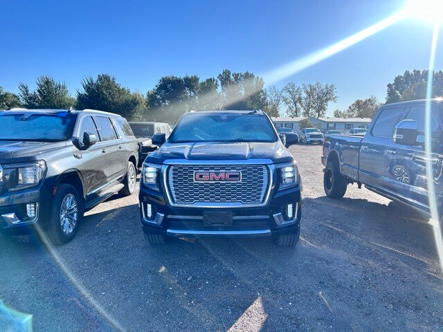 2022 Gmc Yukon Denali photo 2