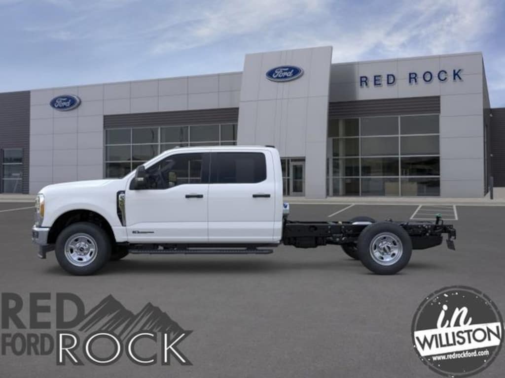 New 2026 Ford F-350SD XL Chassis