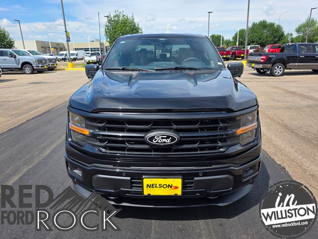 2026 Ford F-150 XLT - Photo 4
