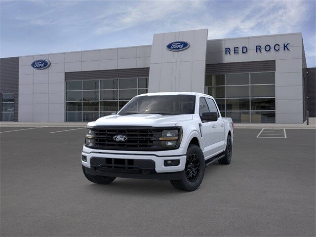 2025 Ford F-150 XLT photo 2