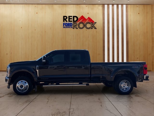 Used 2025 Ford F-450SD Lariat Truck