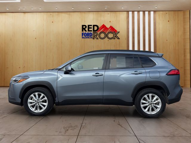Used 2024 Toyota Corolla Cross LE SUV