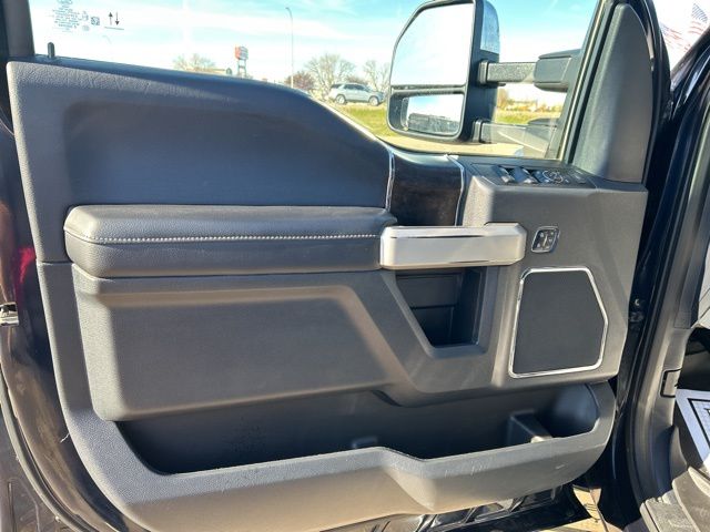 2022 Ford F-350 Super Duty Lariat - Photo 14