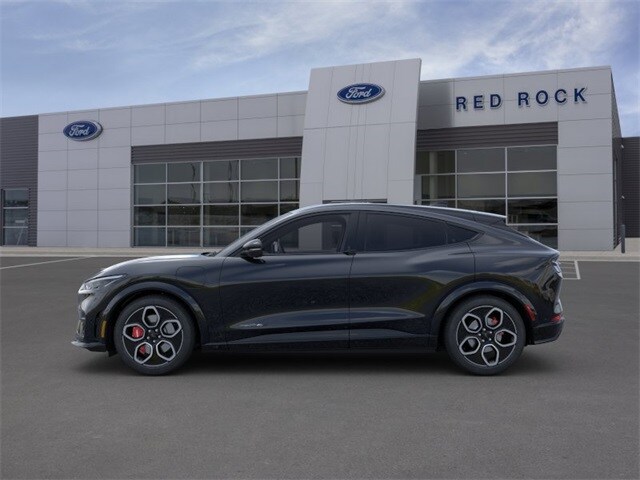 2024 Ford Mustang Mach-E GT photo 4