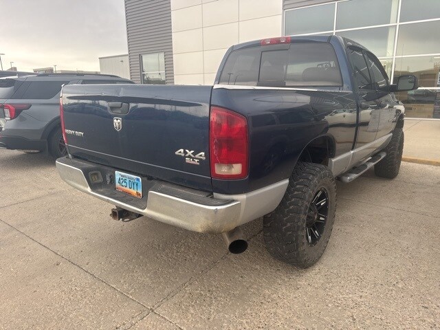 2005 Dodge Ram SLT photo 2