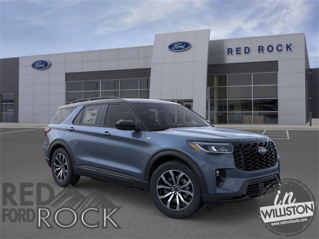 2025 Ford Explorer ST-LINE's photo