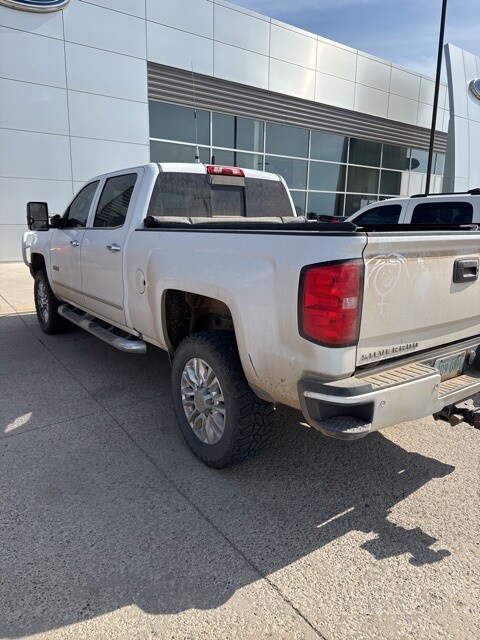 2017 Chevrolet Silverado 2500HD LTZ photo 3