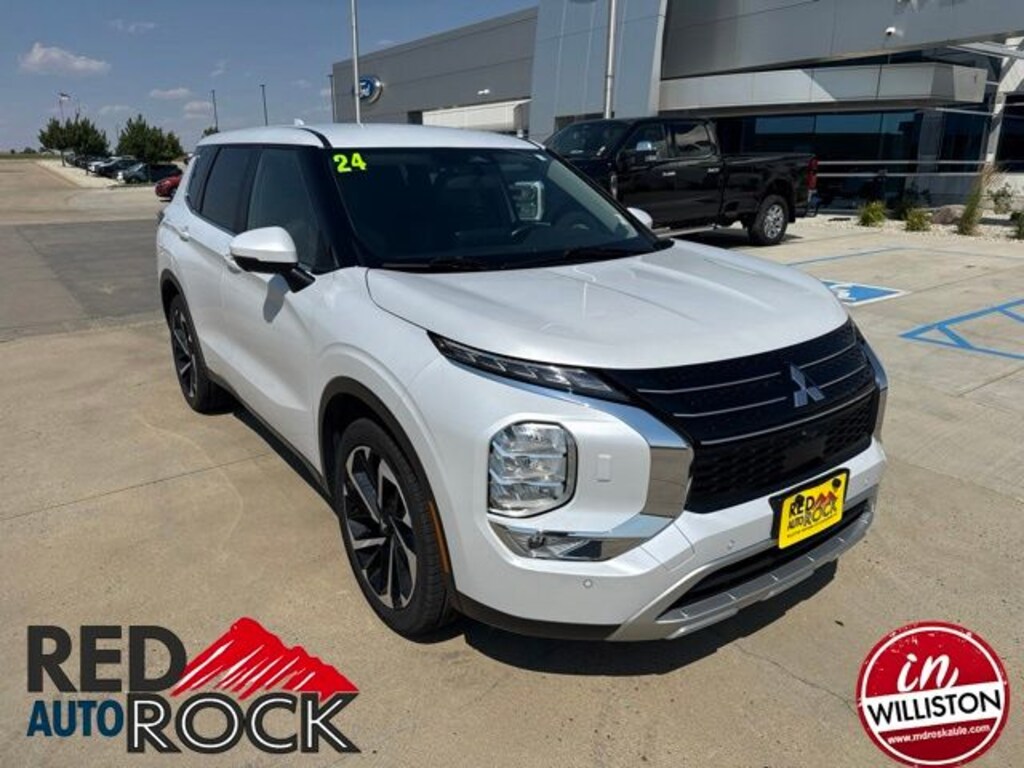 Used 2024 Mitsubishi Outlander SUV