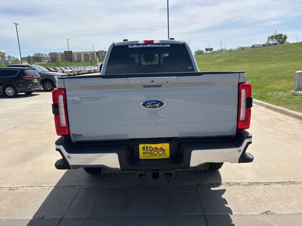 New 2026 Ford F-350SD Lariat Truck