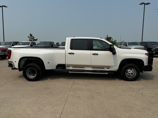 Used 2020 Chevrolet Silverado 3500HD Work Truck with VIN 1GC4YSEY9LF339877 for sale in Williston, ND