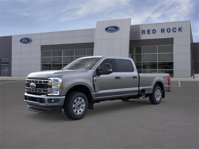 2025 Ford F-250 photo 2