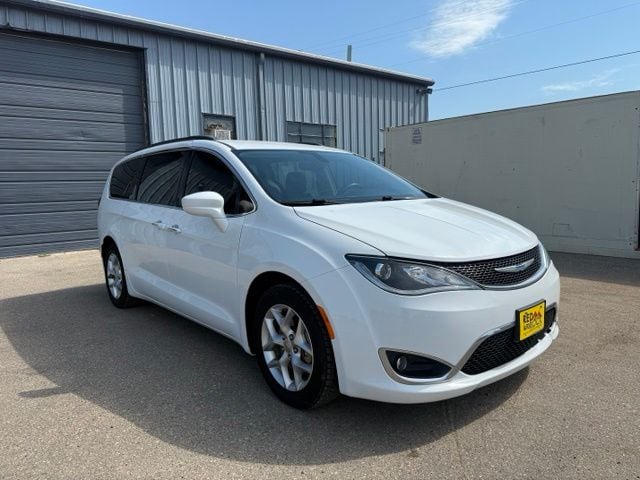 2C4RC1FG9JR271400