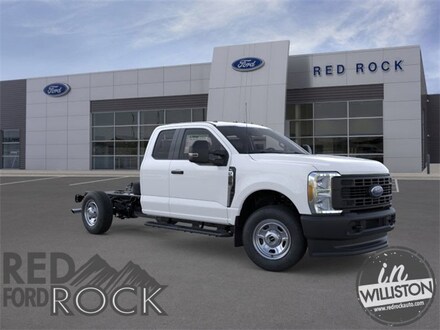 2025 Ford F-350SD XL Chassis