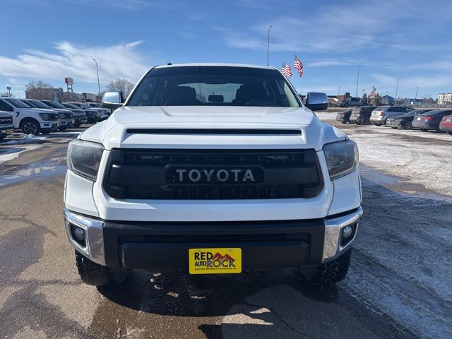 Used 2014 Toyota Tundra Limited with VIN 5TFHY5F19EX367017 for sale in Williston, ND