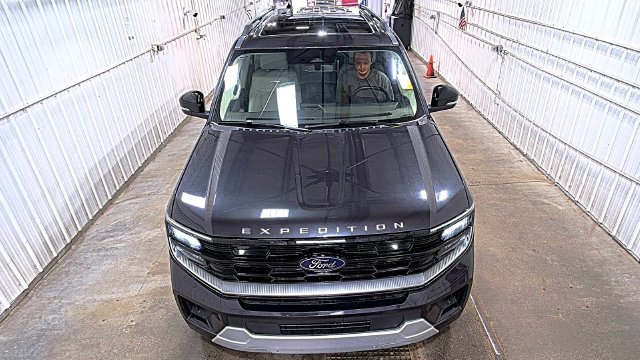 Used 2025 Ford Expedition Max Platinum SUV