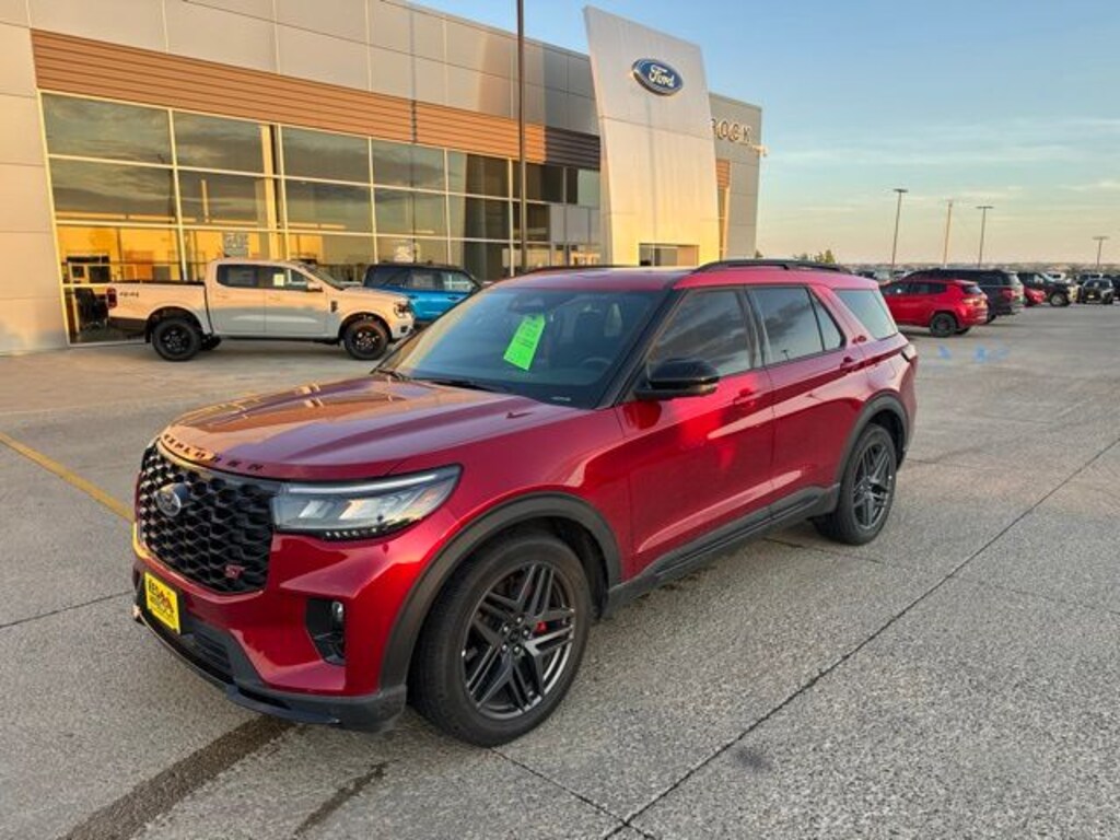 Used 2025 Ford Explorer ST SUV