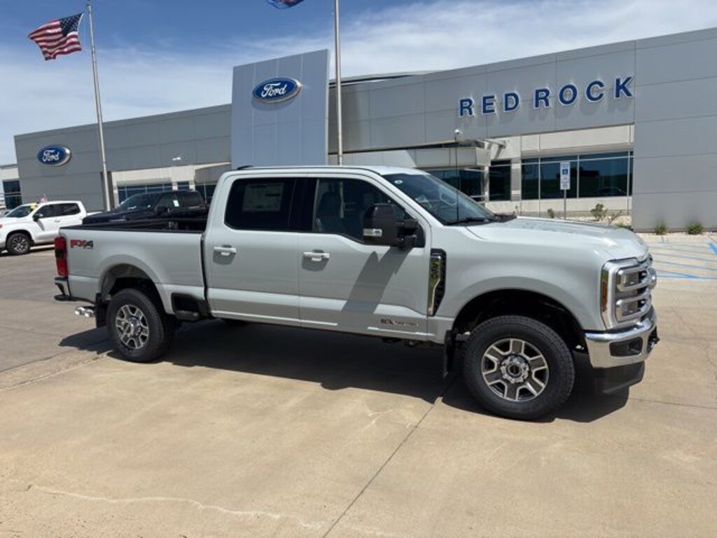 New 2026 Ford F-350SD Lariat Truck
