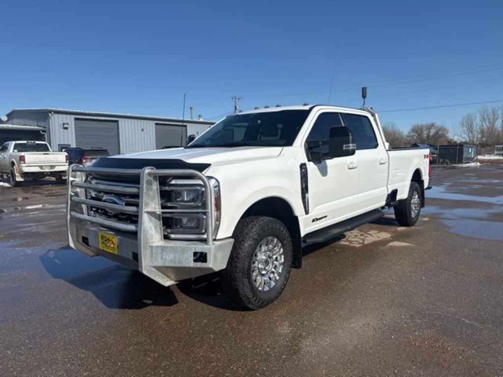 Used 2024 Ford F-350SD Lariat Truck