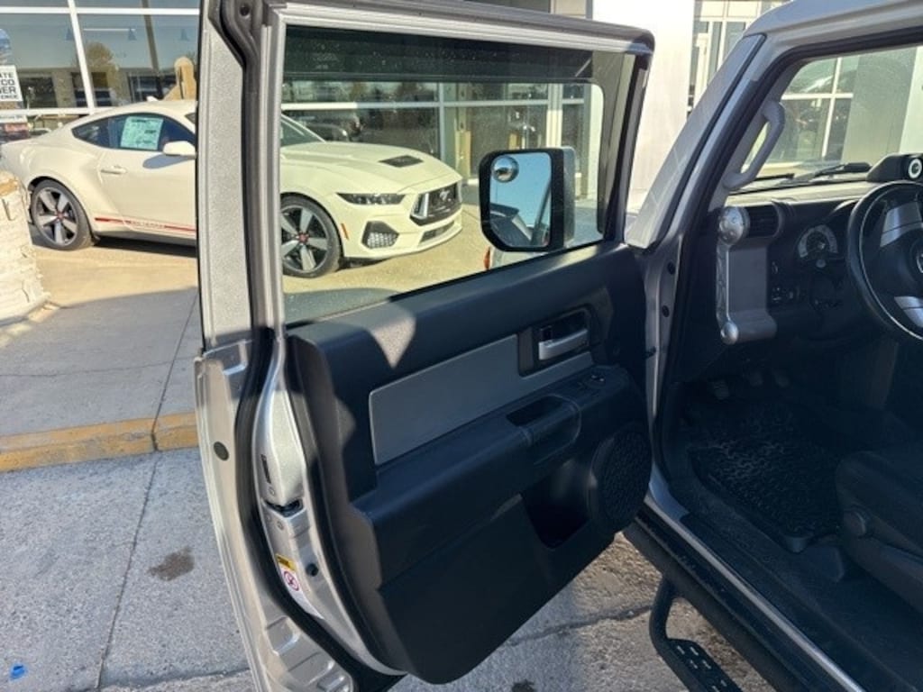 Used 2007 Toyota FJ Cruiser Base SUV