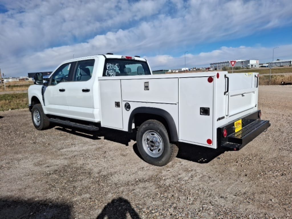 New 2025 Ford F-250SD XL Truck