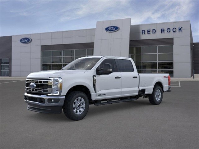 2025 Ford F-250 XLT photo 2