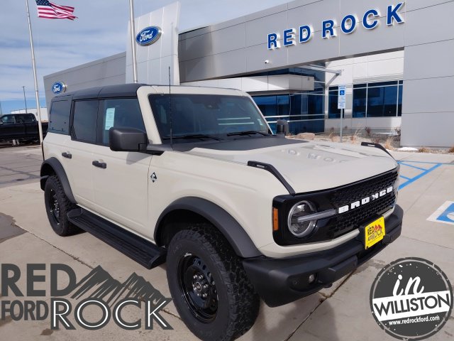 2026 Ford Bronco Outer Banks SUV