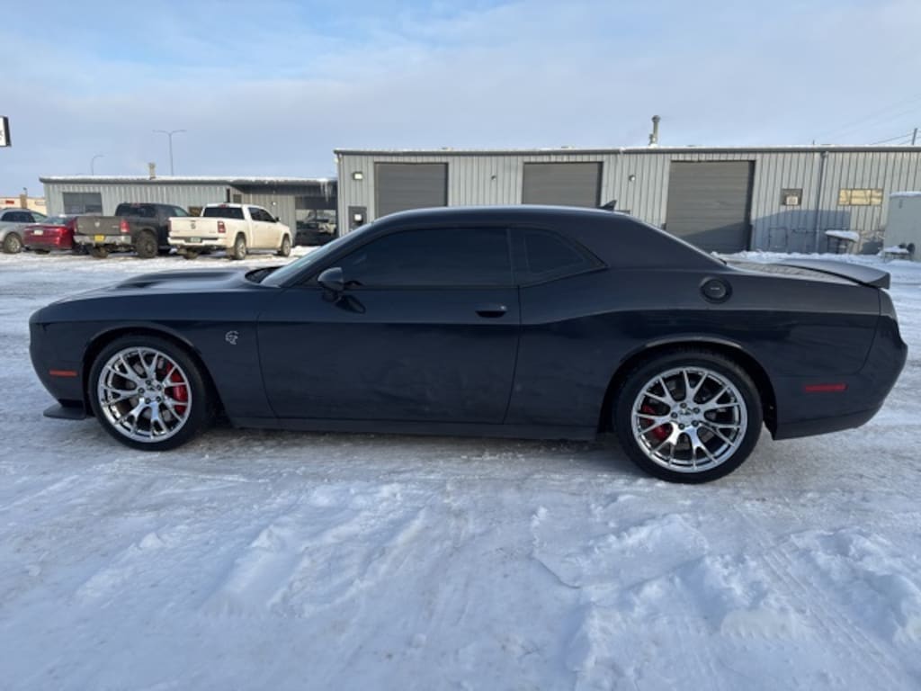 Used 2016 Dodge Challenger SRT Hellcat Coupe