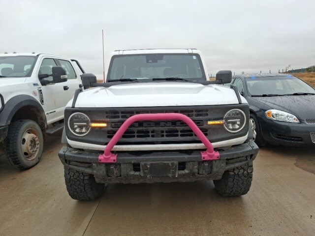 2021 Ford Bronco Base photo 2