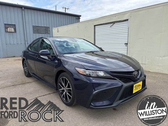 2021 Toyota Camry 2.5 Auto SE AWD's photo