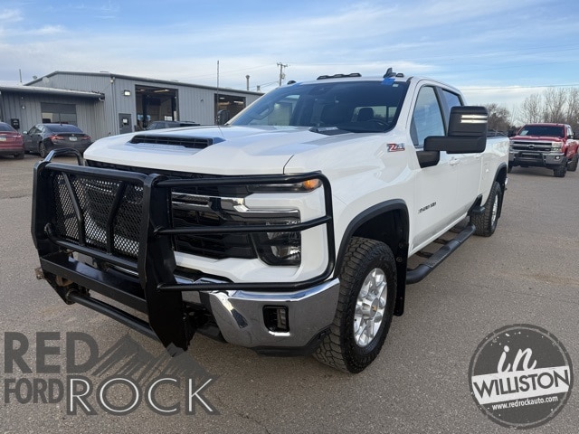 2024 Chevrolet Silverado 3500HD LT's photo