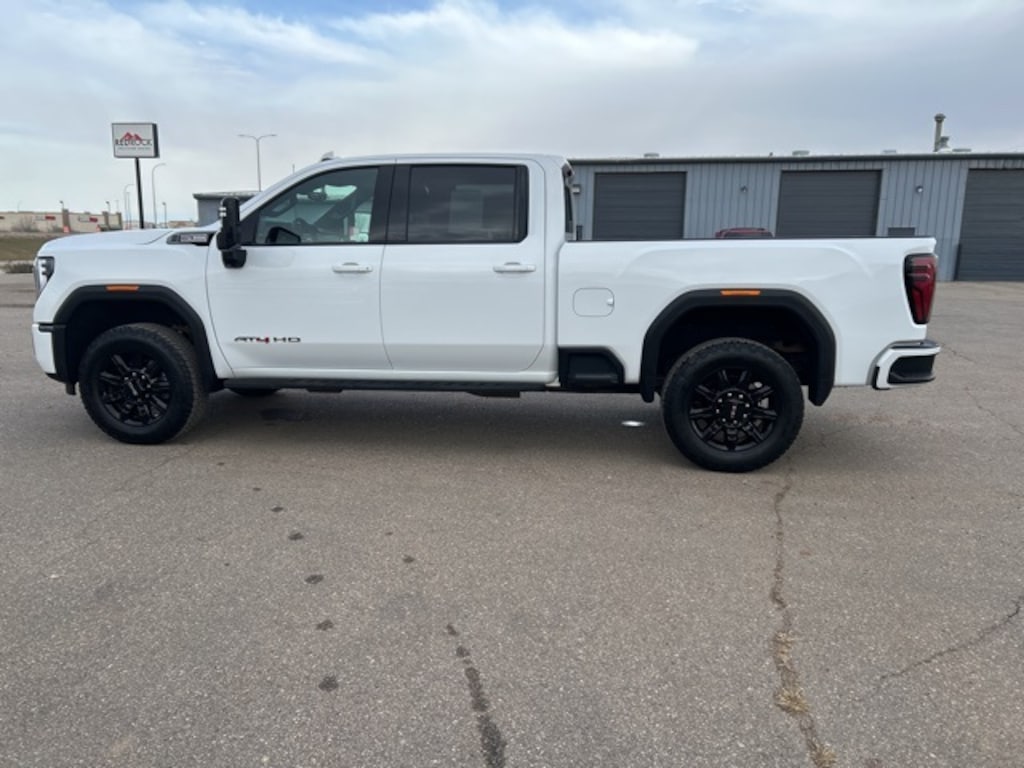 Used 2025 GMC Sierra 2500HD AT4 Truck