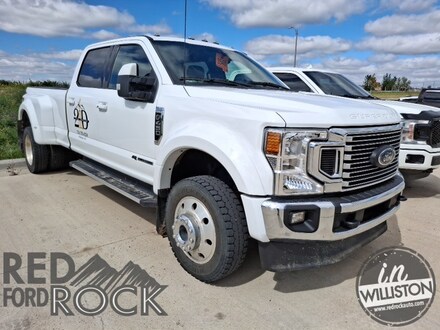 2022 Ford F-450SD Lariat Truck