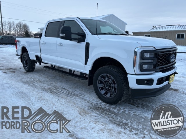 2024 Ford F-350 Super Duty Lariat's photo