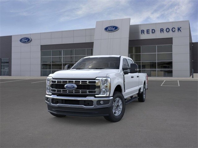 2026 Ford F-350 photo 3