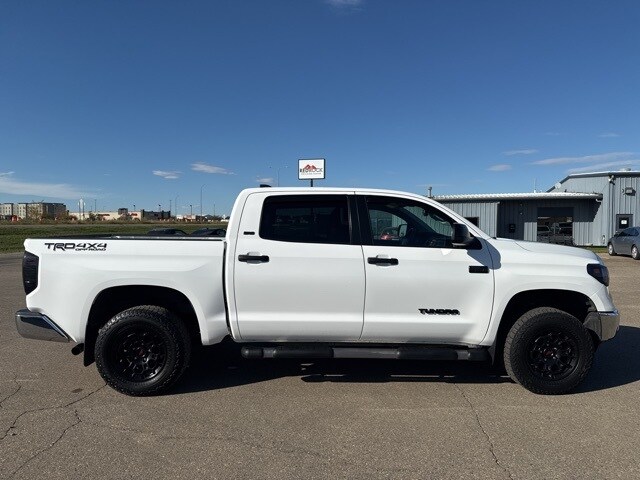 2020 Toyota Tundra SR5 Grade photo 2