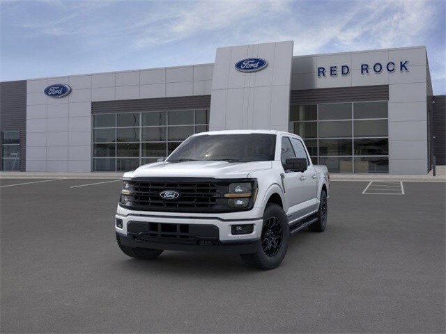 2025 Ford F-150 XLT photo 3