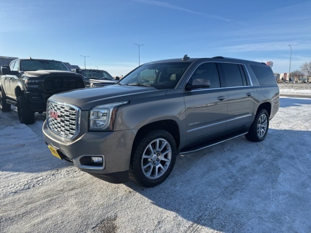 Used 2019 GMC Yukon XL Denali SUV