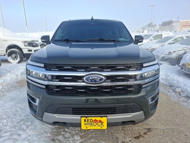 2023 Ford Expedition MAX Limited photo 2