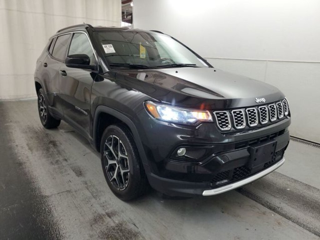 Used 2025 Jeep Compass Limited SUV