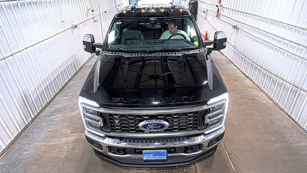 Used 2025 Ford F-350SD Lariat Truck