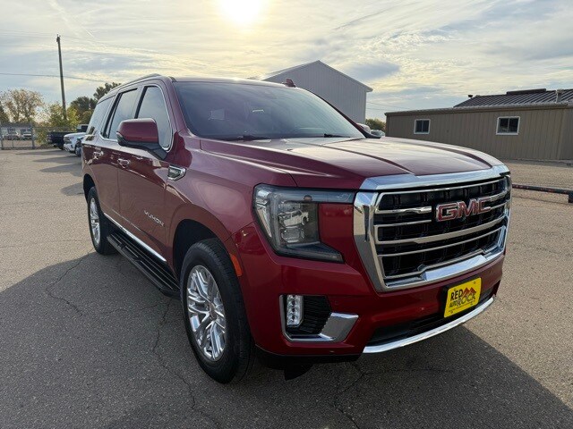 2021 Gmc Yukon SLT photo 3